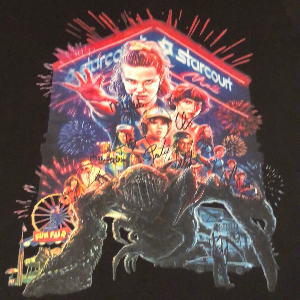 Stranger Things Season 2 Printed Autograft T-Shirt